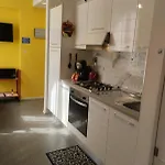 Casa Vacanze Buddy La Tua Base Per Visitare Il Mare Delle Cinque Terre Apartamento *